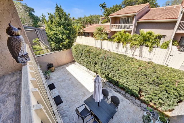 403 Dunwoody Lane 38, Hollywood, FL 33021