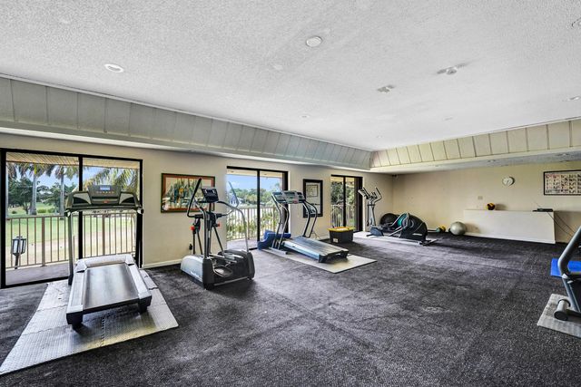 403 Dunwoody Lane 38, Hollywood, FL 33021