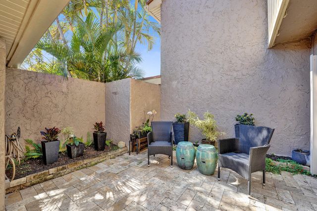 403 Dunwoody Lane 38, Hollywood, FL 33021