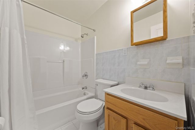 10 Pennyfield Avenue 5C, Bronx, NY 10465
