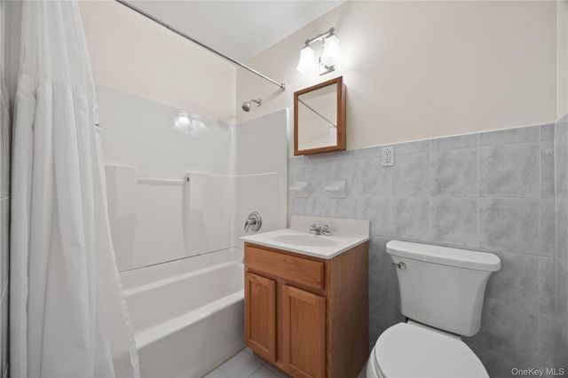 10 Pennyfield Avenue 5C, Bronx, NY 10465