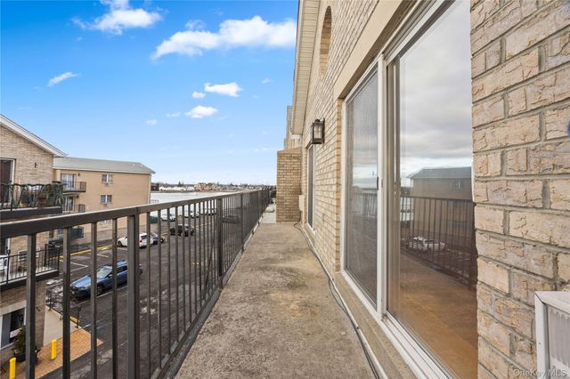 10 Pennyfield Avenue 5C, Bronx, NY 10465