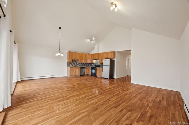10 Pennyfield Avenue 5C, Bronx, NY 10465