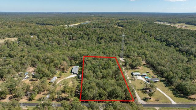 197 County Road 4502, Dayton, TX 77535