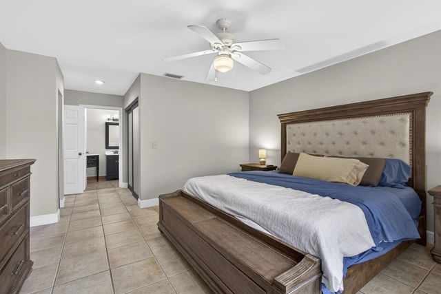 1726 Shoreside Circle, Wellington, FL 33414