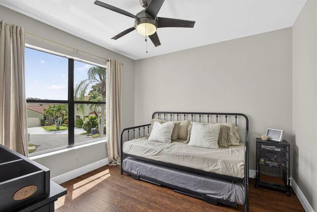 1726 Shoreside Circle, Wellington, FL 33414