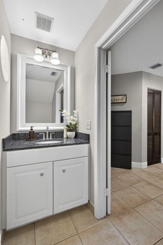 1726 Shoreside Circle, Wellington, FL 33414