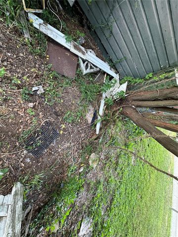 1105 NE 1ST STREET, Mulberry, FL 33860