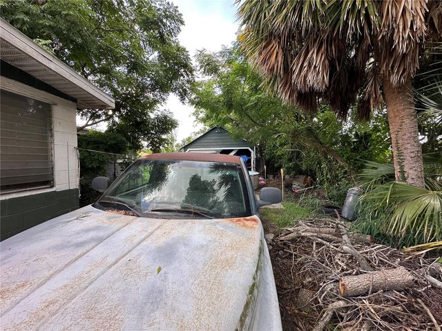 1105 NE 1ST STREET, Mulberry, FL 33860