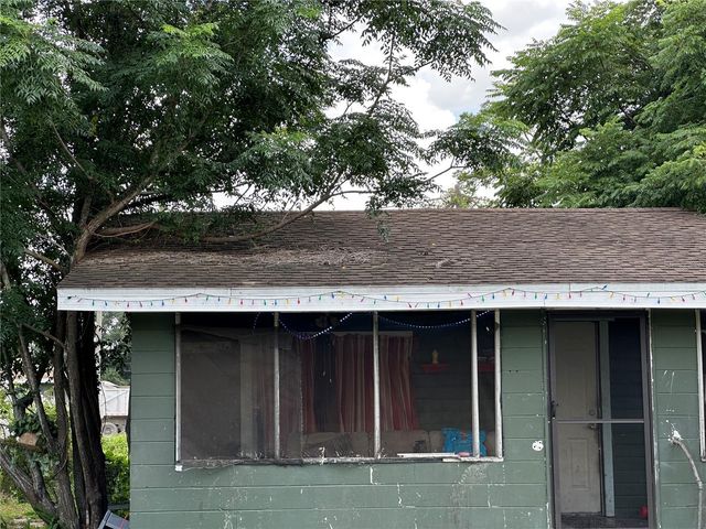 1105 NE 1ST STREET, Mulberry, FL 33860