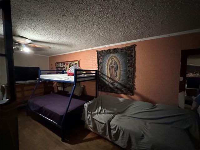 1105 NE 1ST STREET, Mulberry, FL 33860