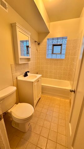 4357 N Drake Avenue 3, Chicago, IL 60618