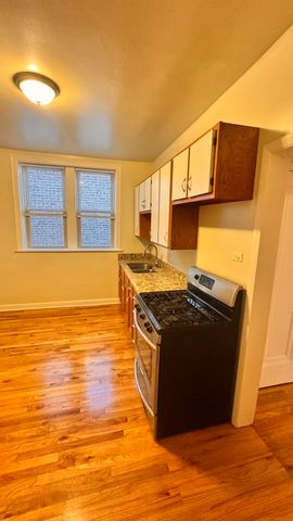 4357 N Drake Avenue 3, Chicago, IL 60618