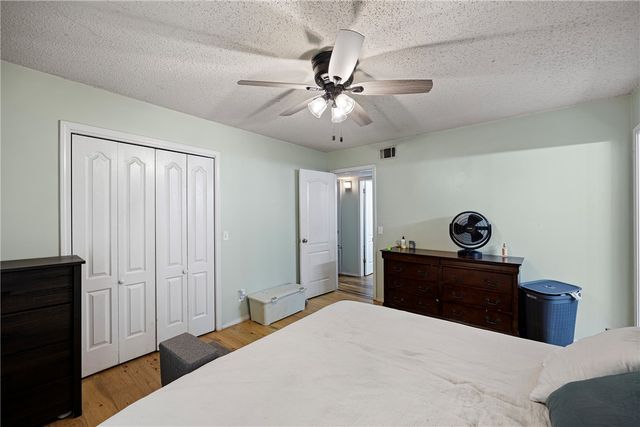 411 Austin Circle, Russellville, AR 72801