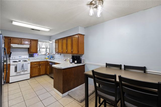 411 Austin Circle, Russellville, AR 72801