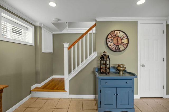 100 Lakeview Boulevard, Plymouth, MA 02360