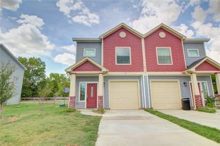 26148 Avenue E B, Montgomery, TX 77356