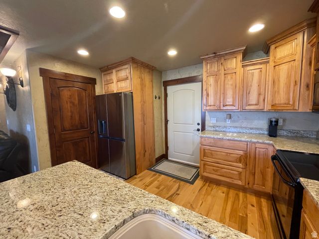 2054 COTTAGE LN, Garden City, UT 84028