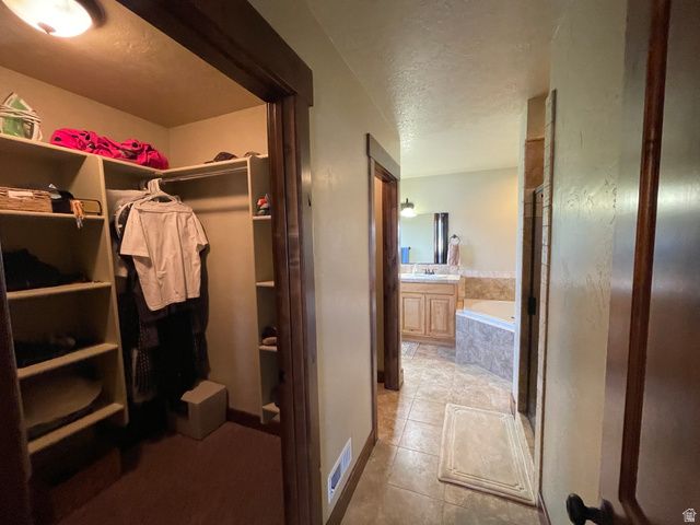 2054 COTTAGE LN, Garden City, UT 84028