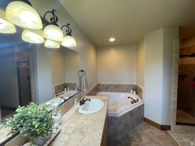 2054 COTTAGE LN, Garden City, UT 84028