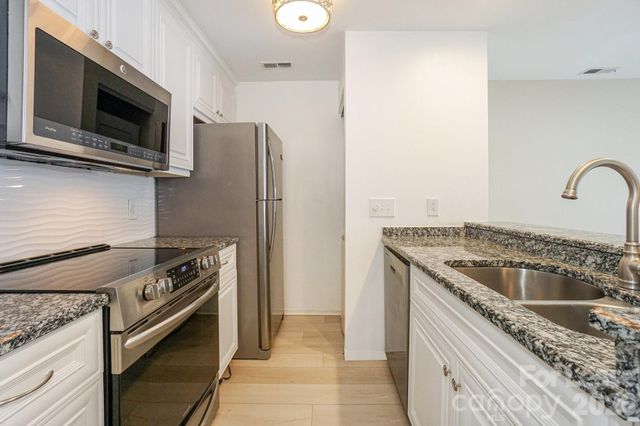 368 Northwest Drive, Davidson, NC 28036