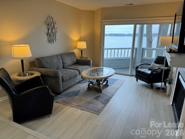 368 Northwest Drive, Davidson, NC 28036