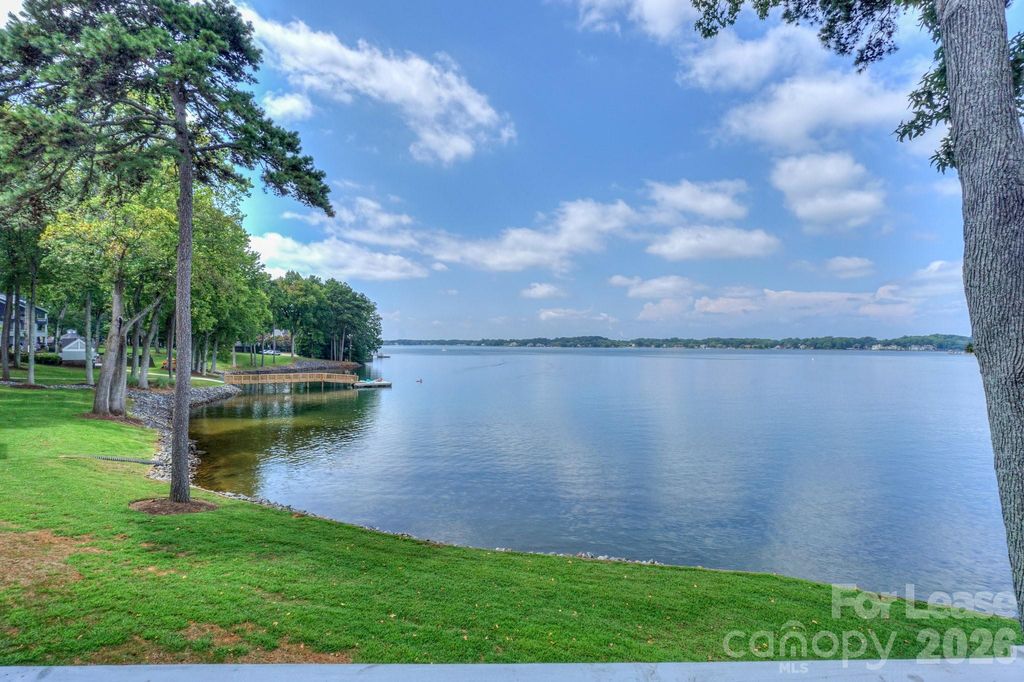 368 Northwest Drive, Davidson, NC 28036