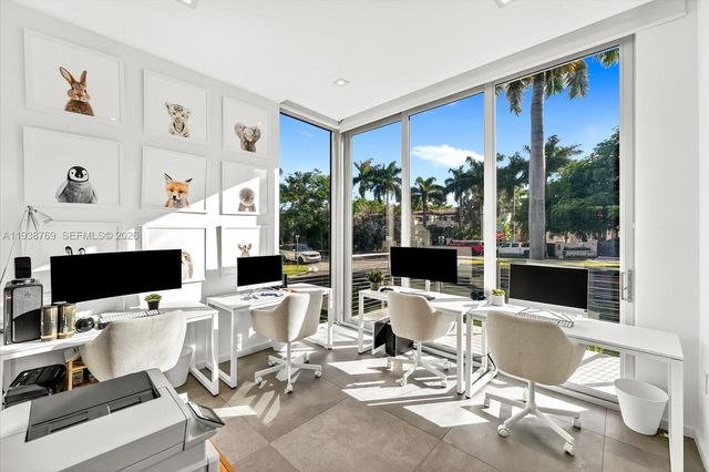 201 Palm Ave, Miami Beach, FL 33139