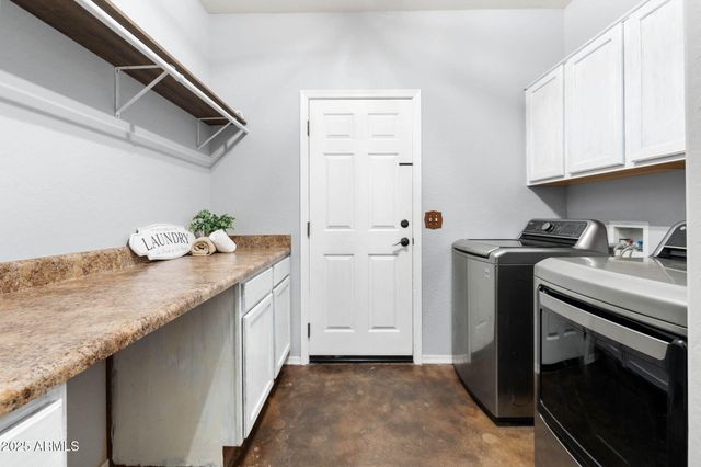 12722 E Viento Street, Dewey, AZ 86327