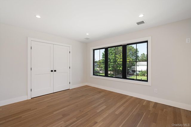 11 Forest Lane, Westbury, NY 11590