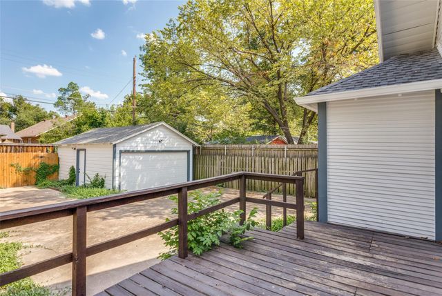 2101 Fairmount Avenue, Fort Worth, TX 76110