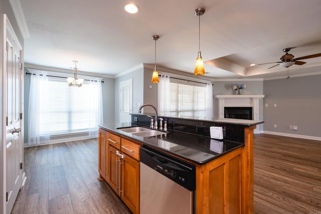 1917 Reveille Circle, Jacksonville, AR 72076