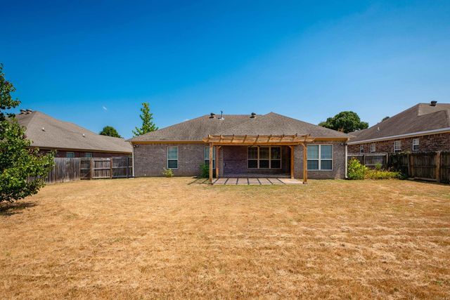 1917 Reveille Circle, Jacksonville, AR 72076
