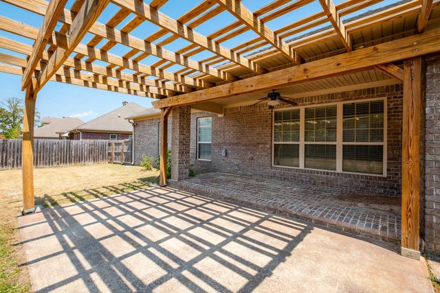 1917 Reveille Circle, Jacksonville, AR 72076