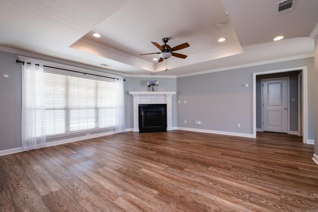 1917 Reveille Circle, Jacksonville, AR 72076