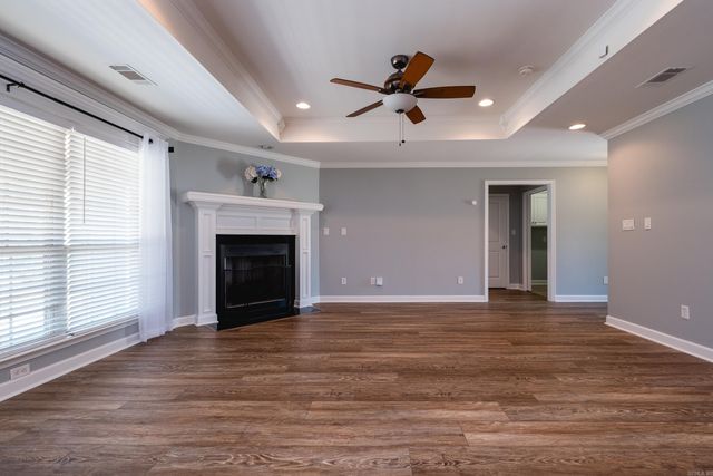 1917 Reveille Circle, Jacksonville, AR 72076