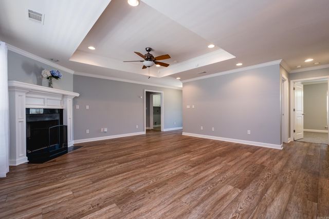 1917 Reveille Circle, Jacksonville, AR 72076