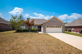 1917 Reveille Circle, Jacksonville, AR 72076