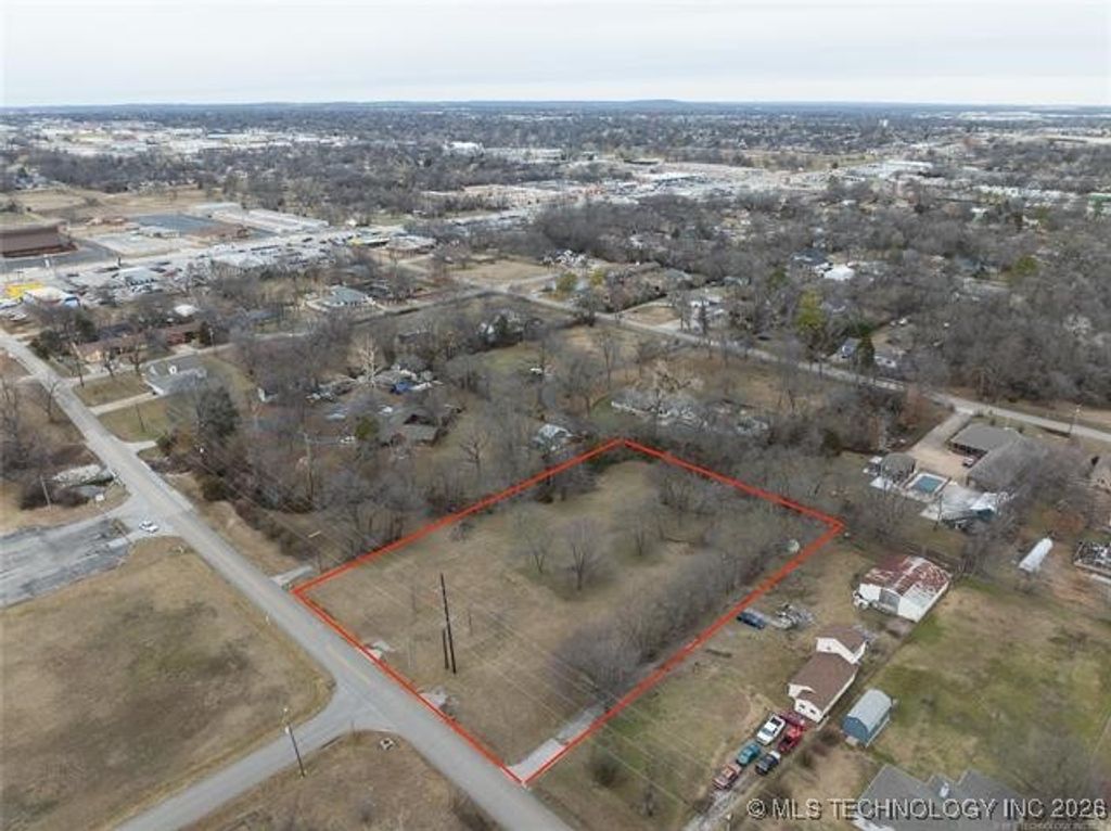 8505 E 15th Street, Tulsa, OK 74112