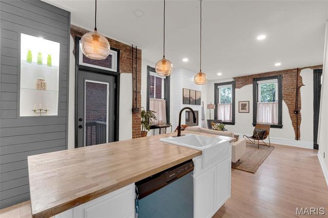 3442 Pennsylvania ave Avenue, St Louis, MO 63118