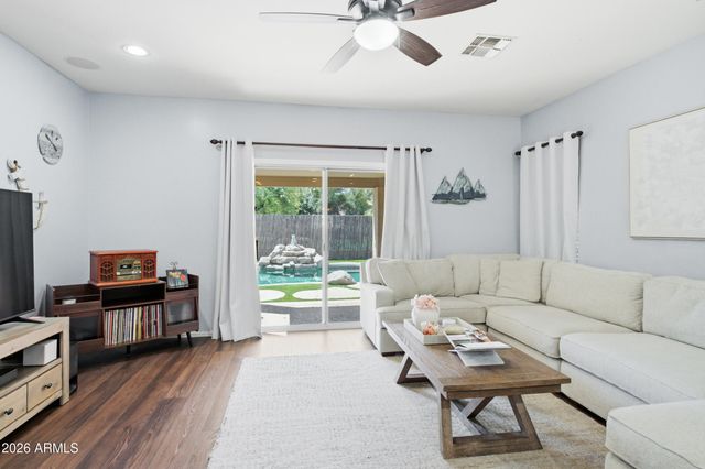 15341 W MAUI Lane, Surprise, AZ 85379