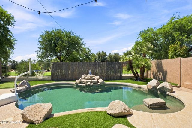 15341 W MAUI Lane, Surprise, AZ 85379