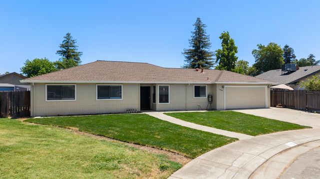 1426 Zinfandel Dr, Lodi, CA 95242