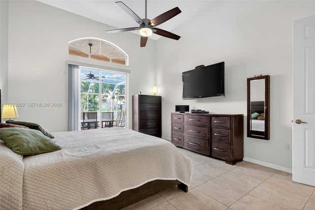 1845 NW 139th Ter, Pembroke Pines, FL 33028