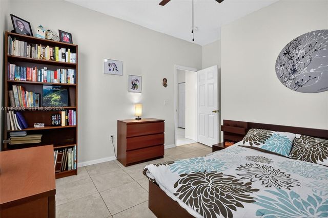 1845 NW 139th Ter, Pembroke Pines, FL 33028