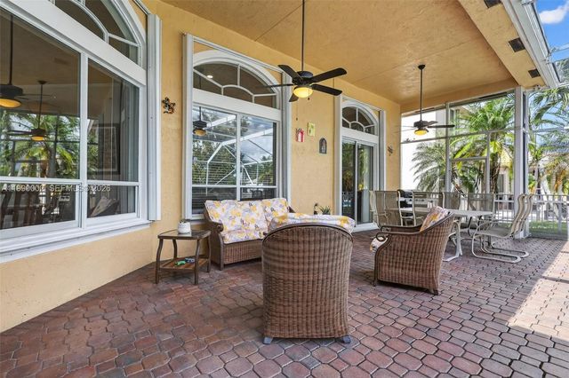 1845 NW 139th Ter, Pembroke Pines, FL 33028