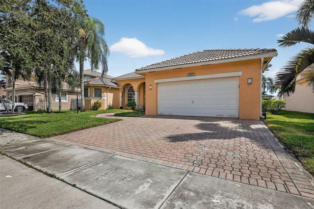 1845 NW 139th Ter, Pembroke Pines, FL 33028