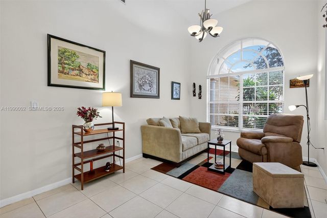 1845 NW 139th Ter, Pembroke Pines, FL 33028