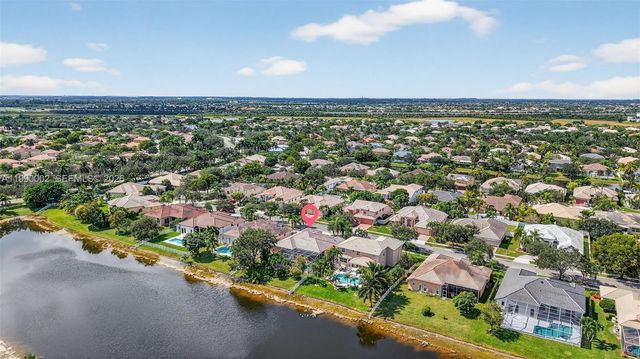 1845 NW 139th Ter, Pembroke Pines, FL 33028