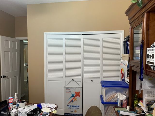 26 Meadowlake Circle S, Lake Placid, FL 33852